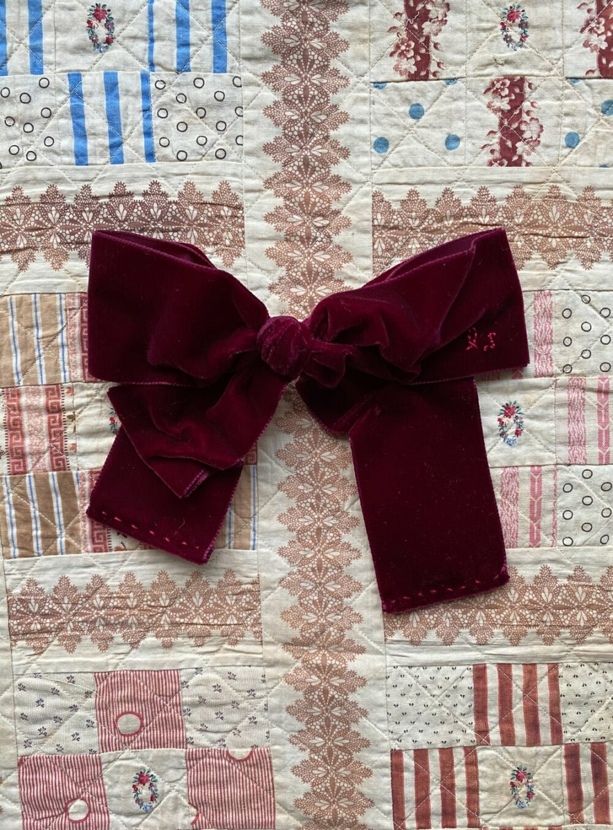Ruth Bader Ginsburg Bow