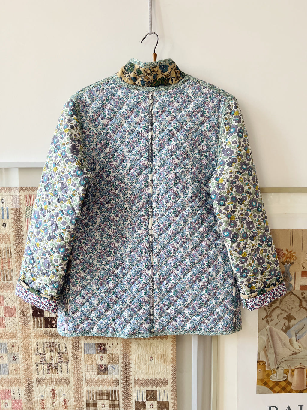 Vintage Liberty Wool No. 10 tile 1 - 2