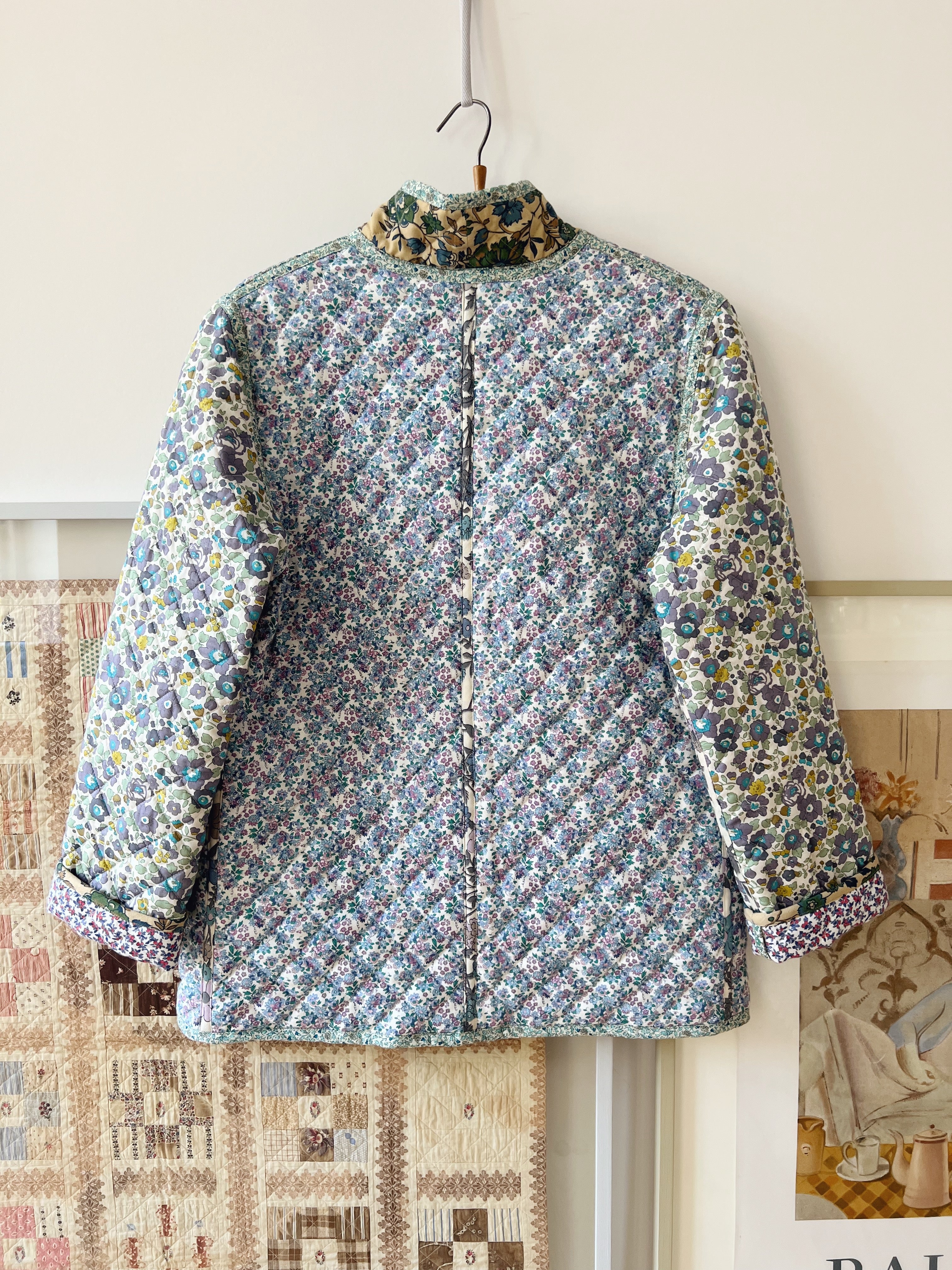 Vintage Liberty Wool No. 10 tile 1 - 2