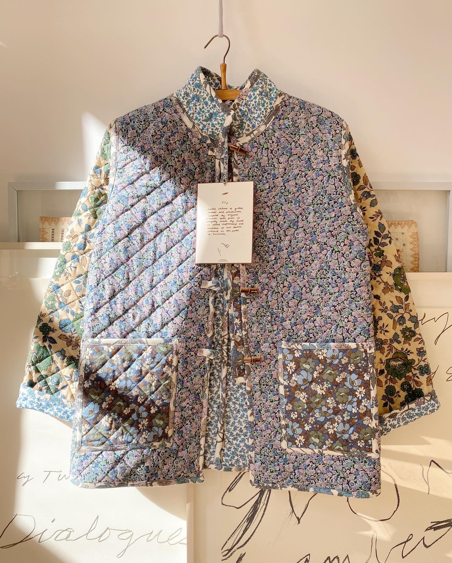 Tile 1 Wintertide - Vintage Liberty Wool 3/4