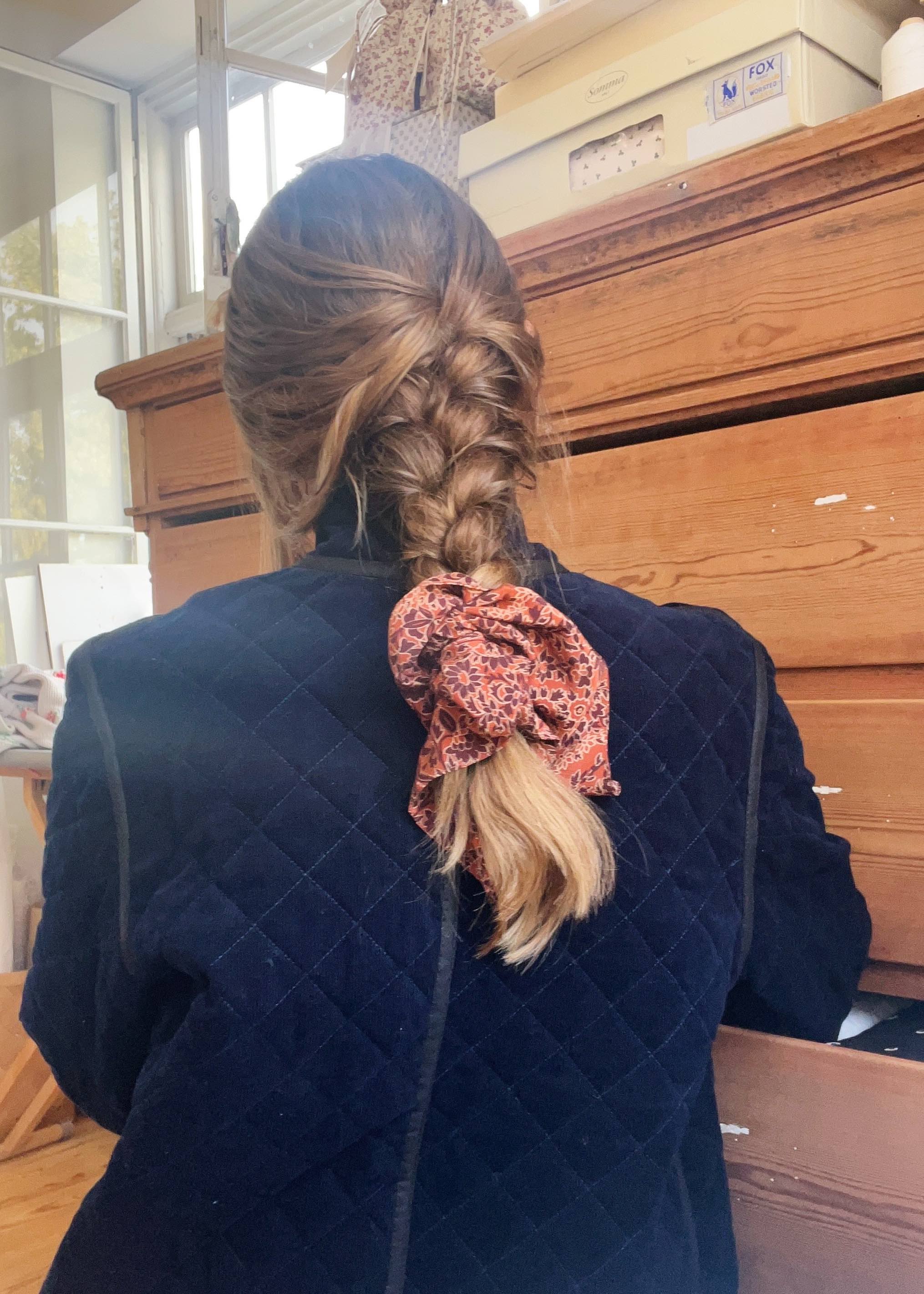 Vintage Silk Hair Cloud