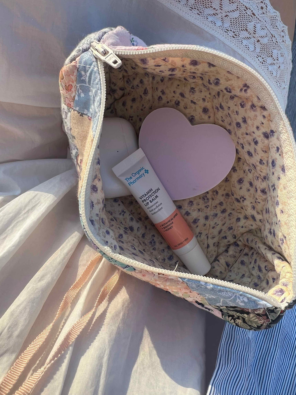 Moon Pouch