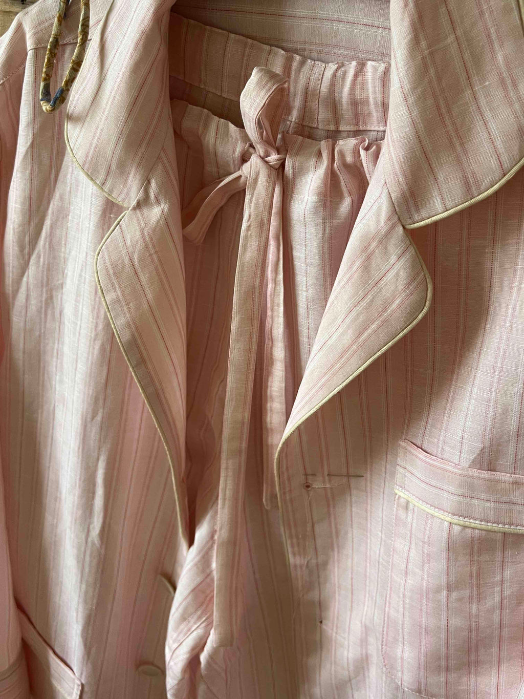 Rosy Linen Tile section 1-1