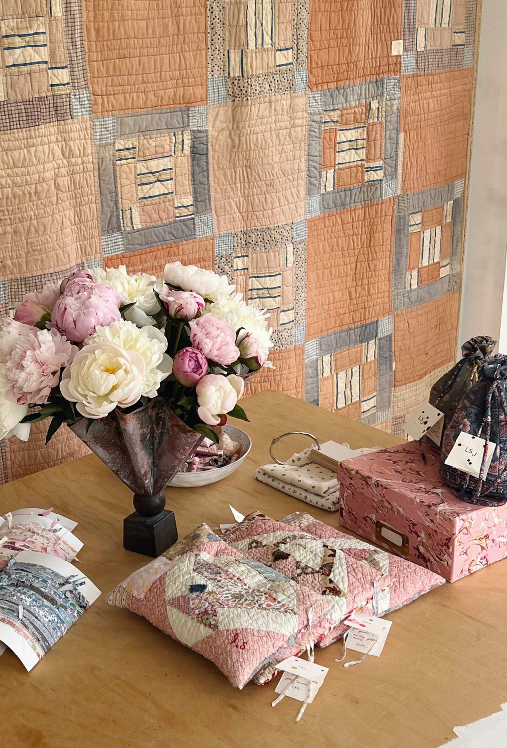 Tessuti Museum - Jumbo Patchwork Lavender Pillow