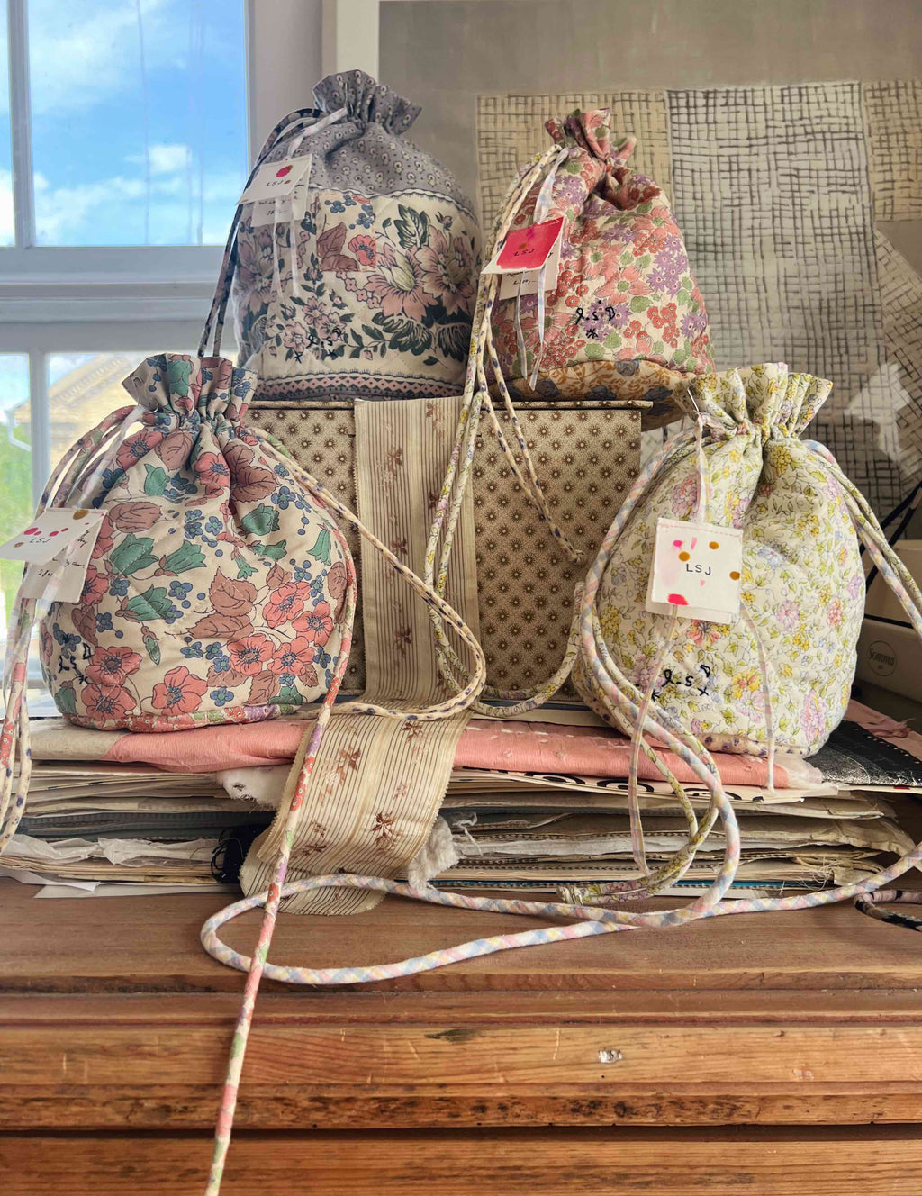 Mini Ballet Toto - 1940's Vintage Liberty Silk