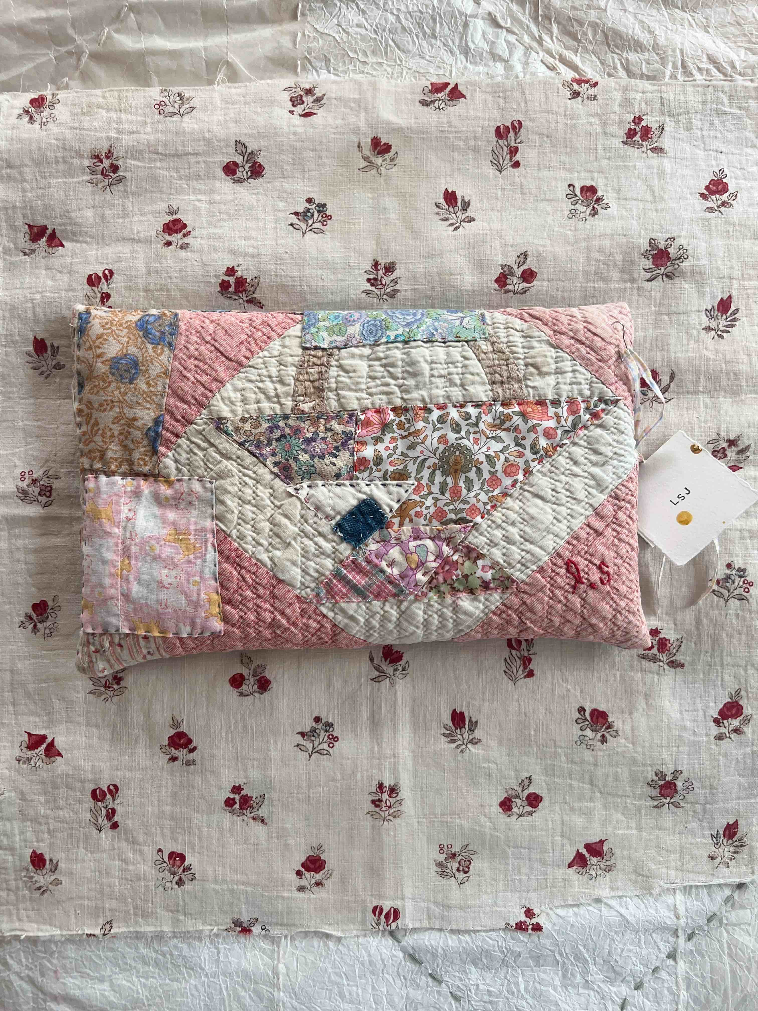 Tessuti Museum - Jumbo Patchwork Lavender Pillow