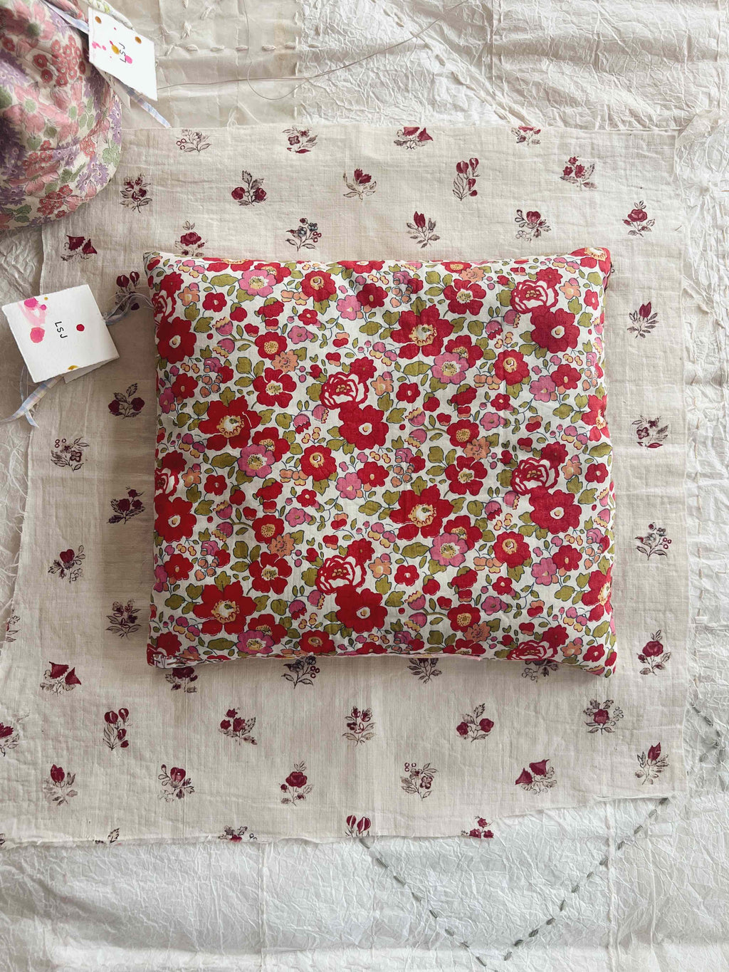 Tessuti Museum - Jumbo Patchwork Lavender Pillow